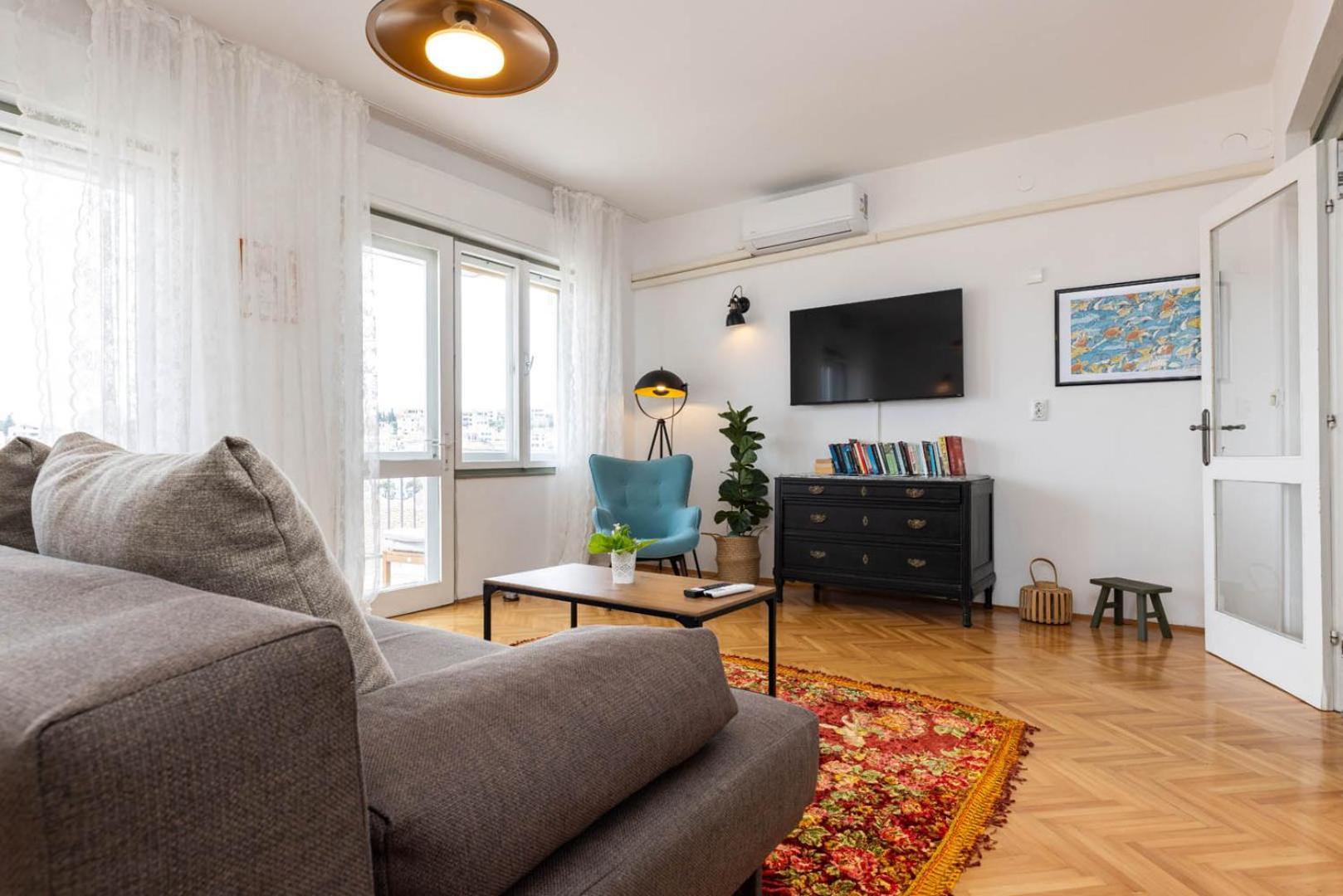 Alaburic Rooms & Apartment Mali Lošinj Dış mekan fotoğraf